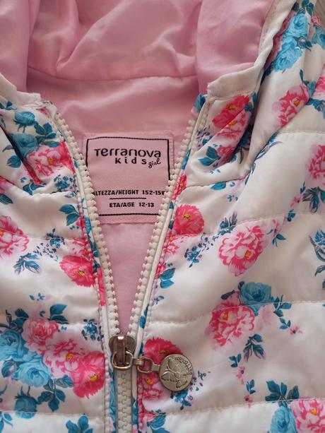 Pekná kvietkovaná bunda, terranova,152