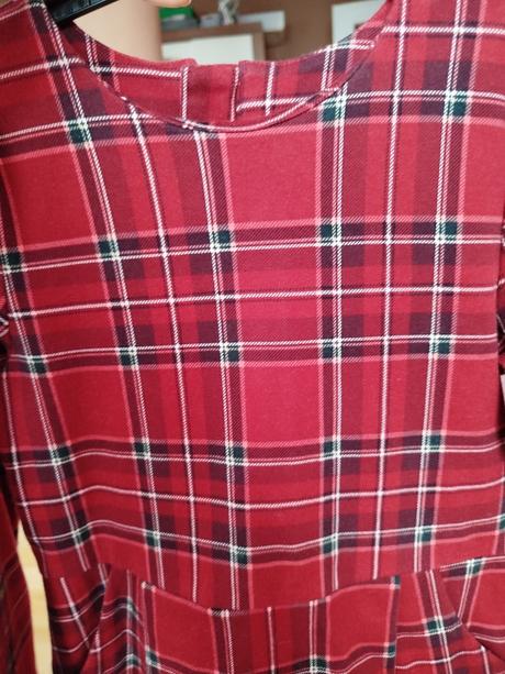 Vianočné saty, 122