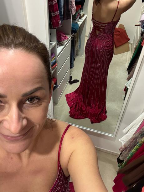 Krásne plesové šaty, 36