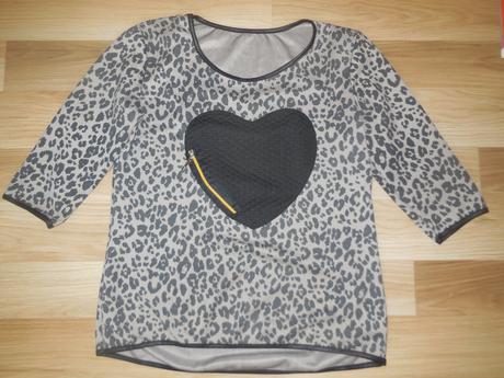 Tigrované tričko so srdiečkom, s