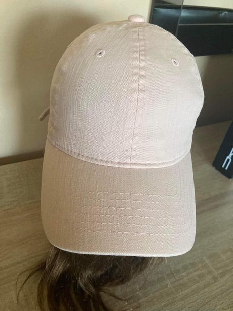 Šiltovka  usa boss, hugo boss,m