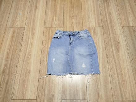 Riflová sukňa, 146