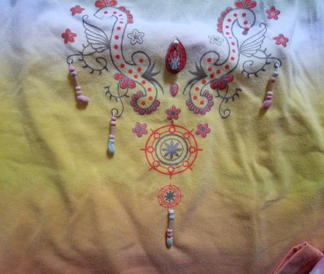 Dievčenské šatičky, 104