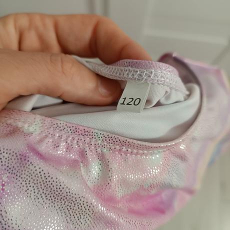 Úbor na gymnastiku, 122