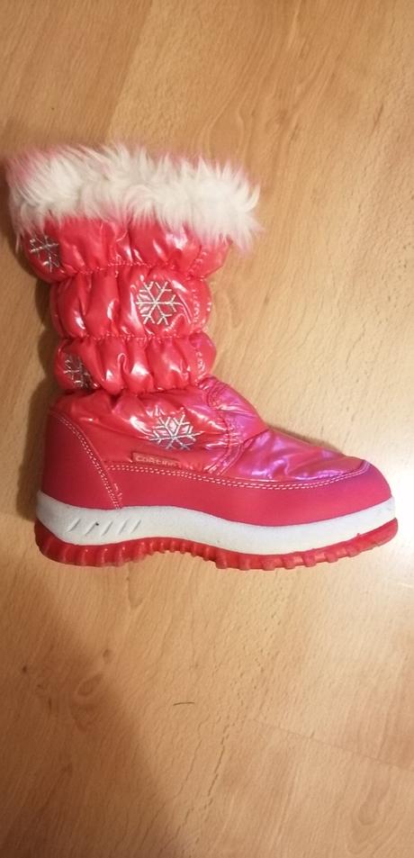 Dievčenské čižmy, 29