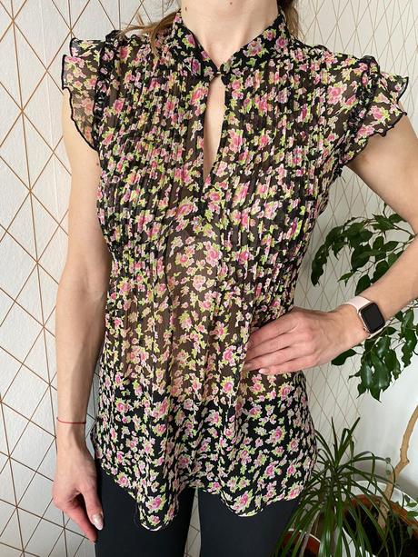 Blúzka, atmosphere,40