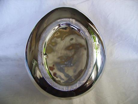 Strieborná keramická misa alebo kvetináč, 