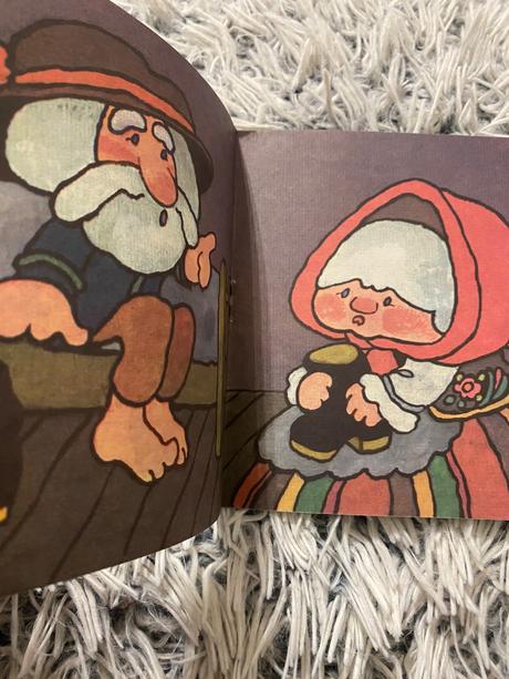 Stará retro miniknižka noc kocúra filemona,