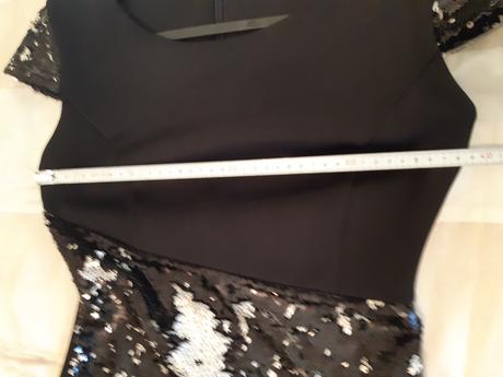 Šaty vrátane poštovného, s