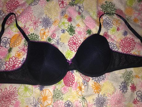 Dámska podprsenka, 90b