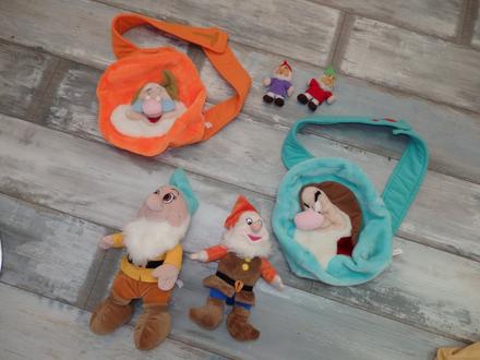 2x ruksačik trpaslík,