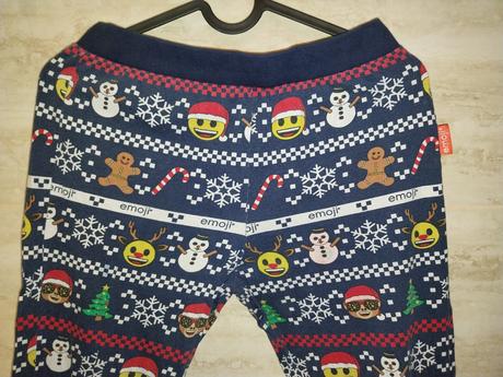 Vianočné pyžamo, 146