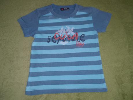 Modré pásikové tričko, 122