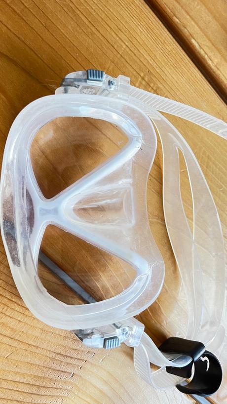 Okuliare a šnorchel mares,