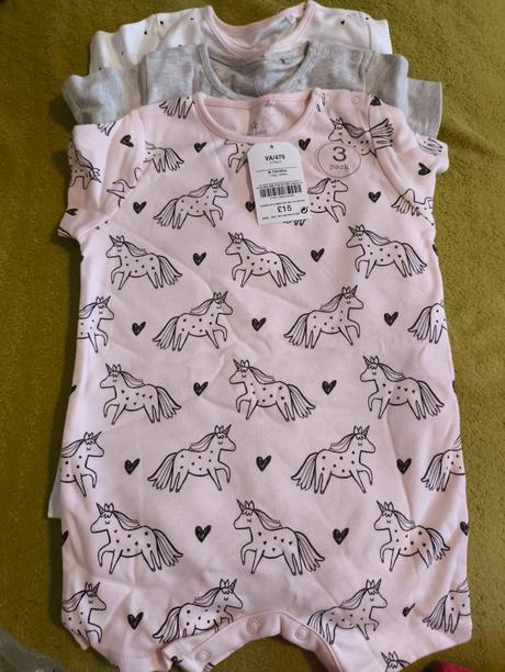 Predám nové opalovačky zn.next spolu 3ks 10eur, next,68