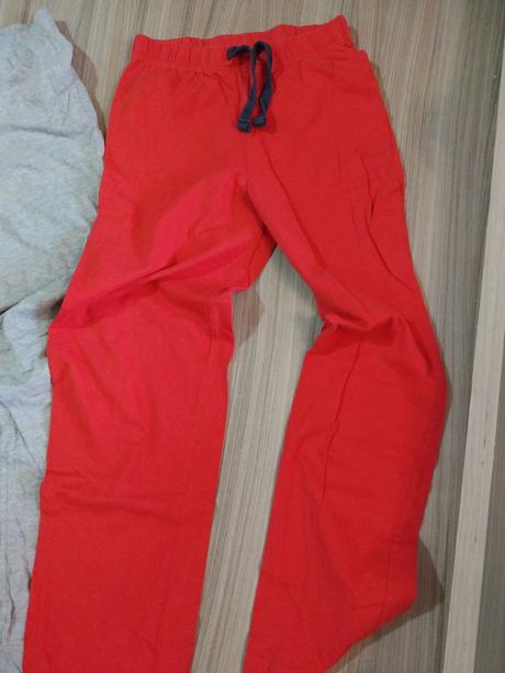 2x pyzamove nohavice, 128