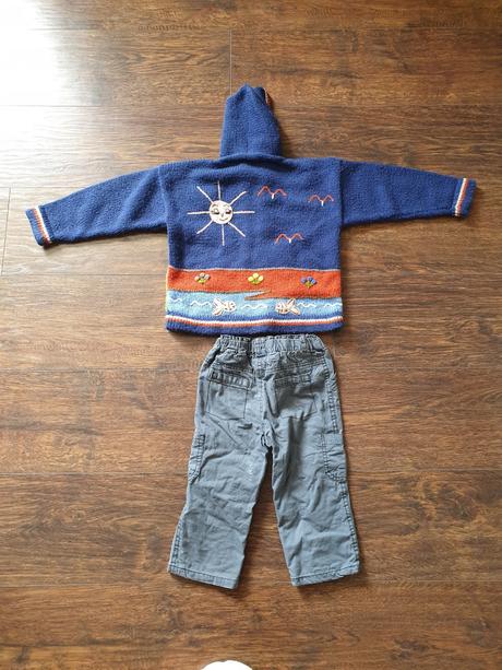 Krásny svetrík a nohavice, 104