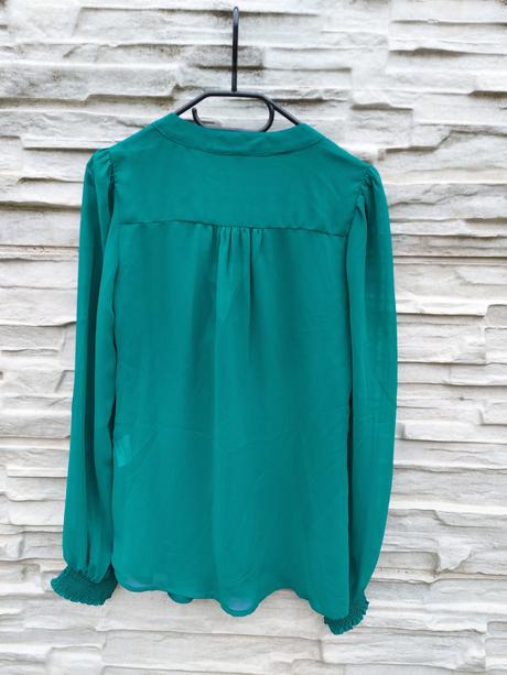 Zelená blúzka s mašľou, 34