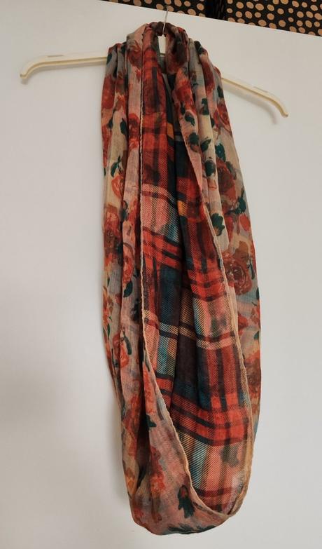 Nekonečná šatka, reserved