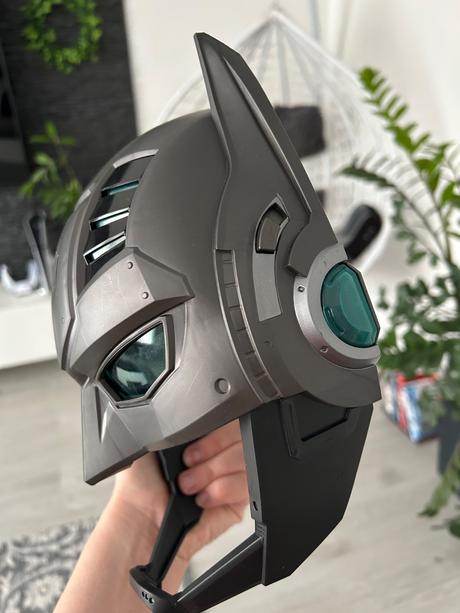 Batman maska - svieti, vydáva zvuky, 