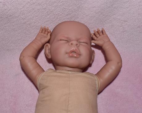 Spiaca m.llorens bábika, 