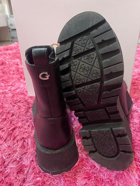 Čižmičky guess, guess,36