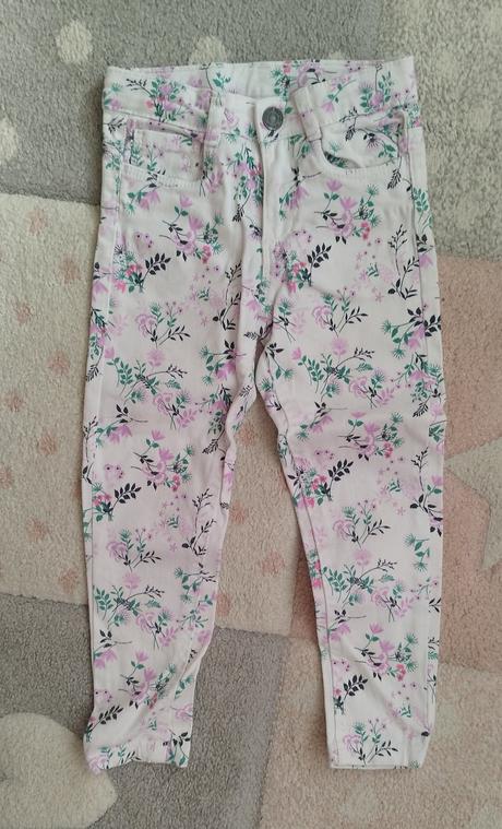 Kvetinové rifle, kik,104