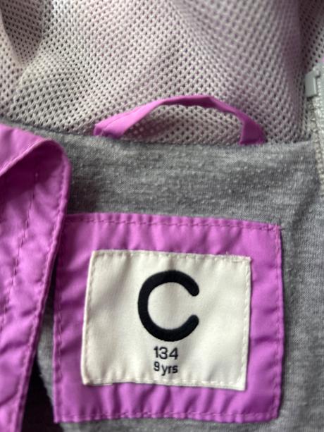 Predám krásnu vetrovku, 134