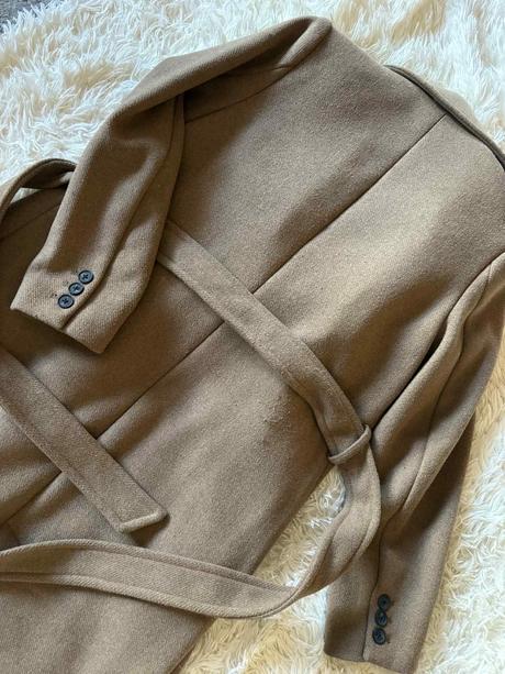 Kabát, stradivarius,s