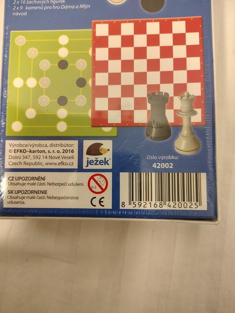 Súbor hier šachy-dáma-mlyn (efko), nové vo fólii, 
