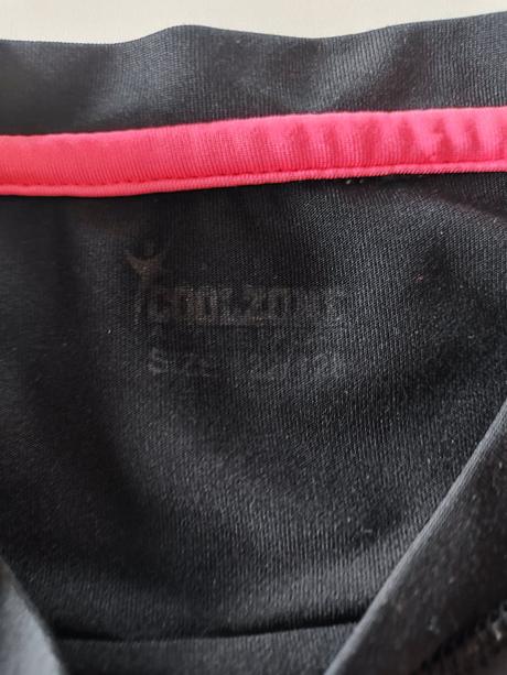 Športové tričko, 122