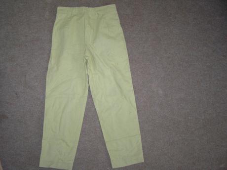 Zelenkave nohavice, 122