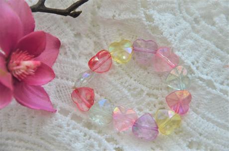 Srdiečkový náramok, 