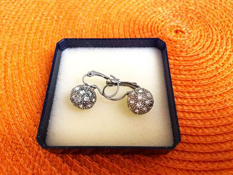 Luxusné náušnice, 