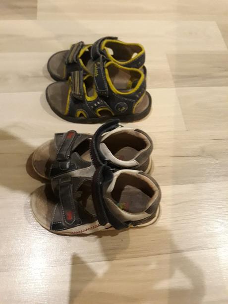 Sandalky, bubble gummers,26