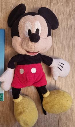 Mickey mouse,
