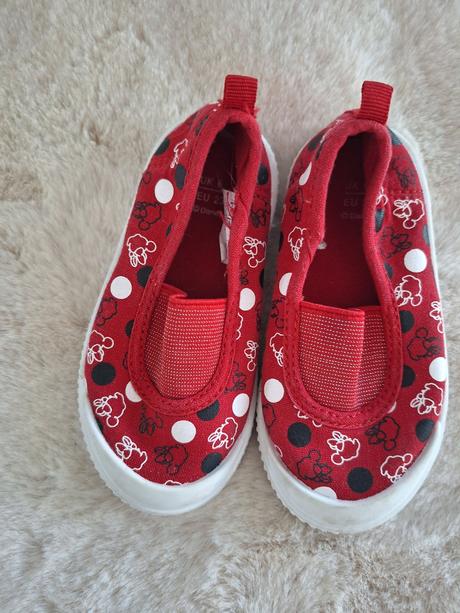 Platenky/papucky myška minnie, f&f,23