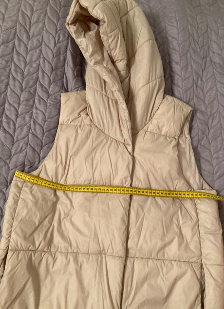 Krásna predĺžená vesta ako nová, sinsay,l