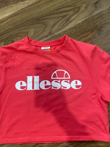 Dámske tričko ellesse, 42