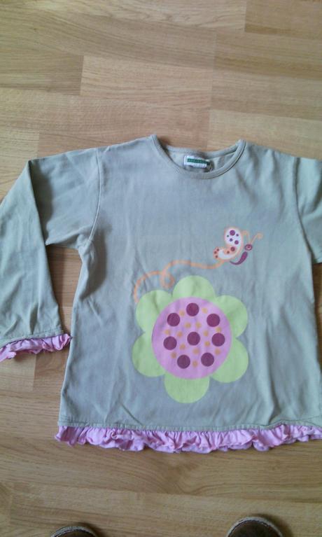 Tričká s volánikmi, 116