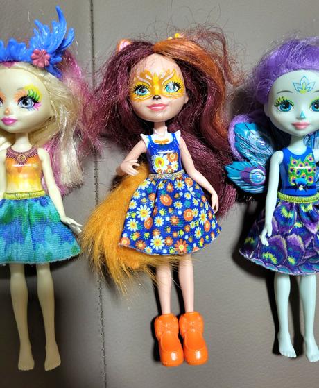 Balík 4 bábik enchantimals (mattel),