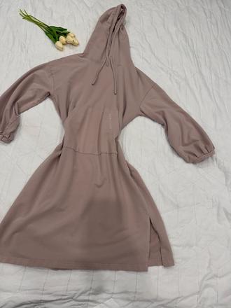 Pohodlné mikinové šaty s kapucňou, l