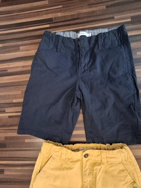 Sortky 128/134, reserved,134