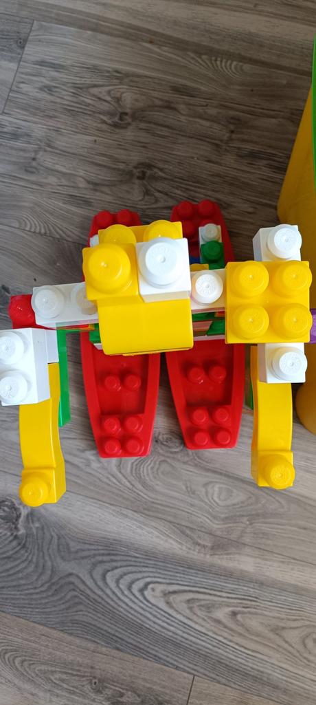 Stavebnica mega bloks,