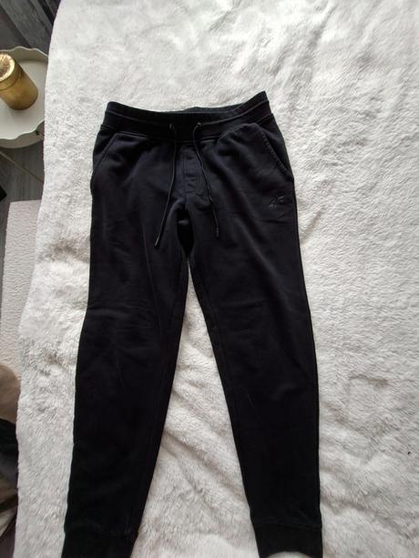 Pánske tepláky f4, l