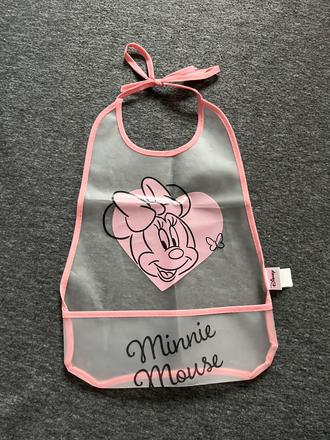 Podbradnik minnie zachytávajúci jedlo, 