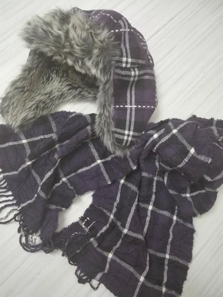 Usianka a sal suprava, adams,158