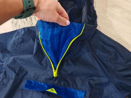 Bunda do dažďa 128-134 zbalitelna do vrecka, decathlon,128