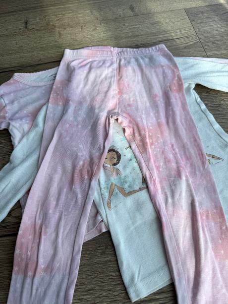 Pyžamká, carter's,110