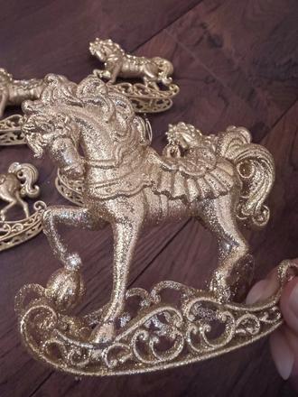 Ozdoba na stromček koník, 